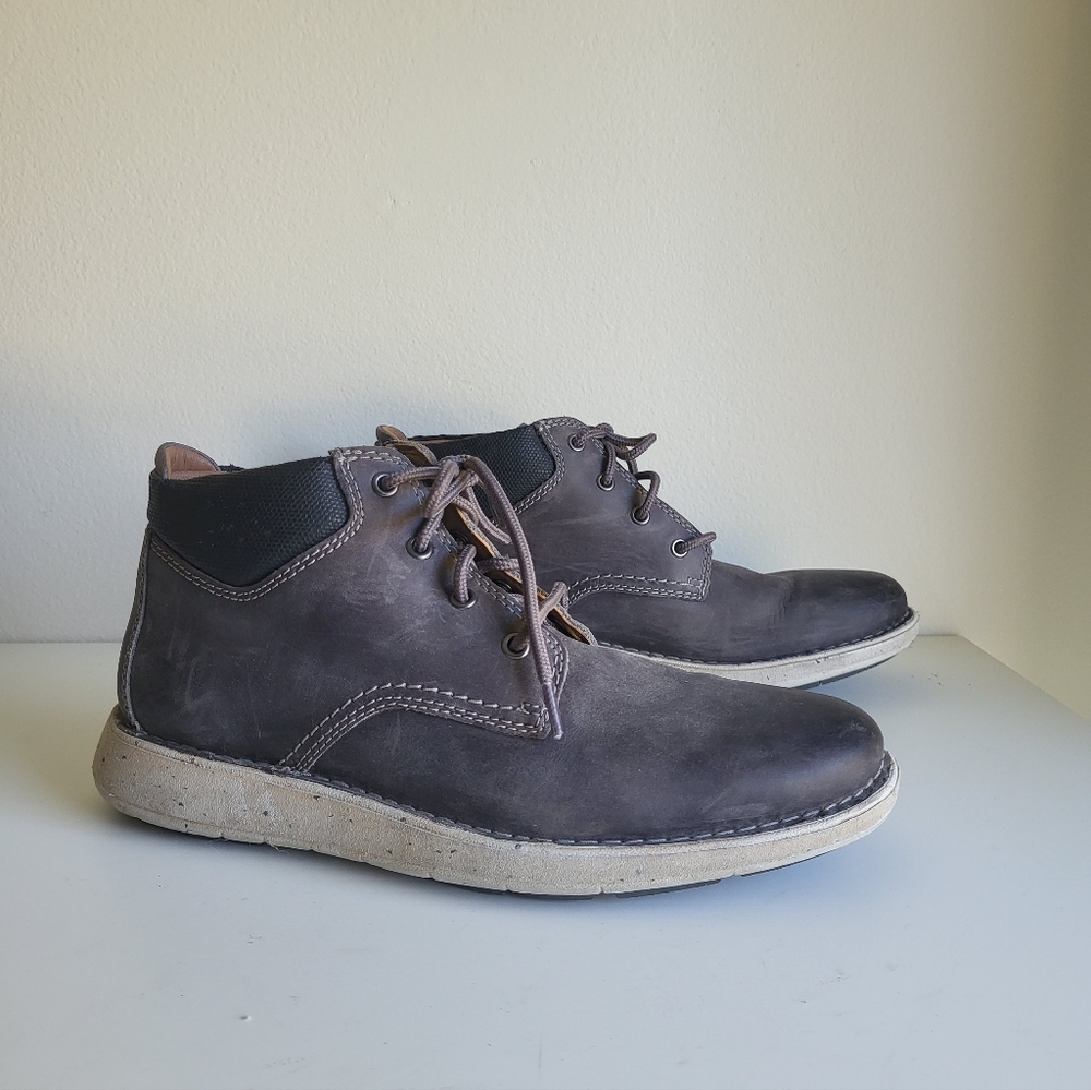 Clarks Unstructured Larvik Top Lace Up Boot-M7-Dark Grey
